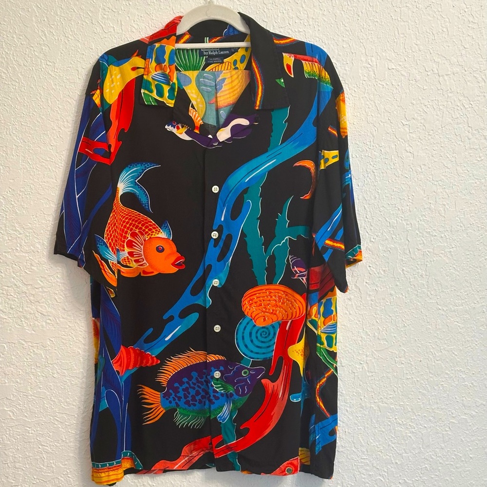 Vintage Polo Ralph Lauren Caldwell
Koi Fish Button Down Tropical XL viscose